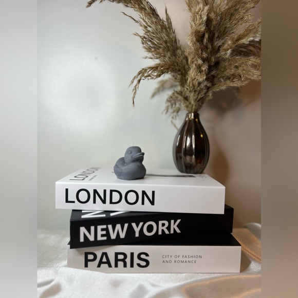 Hand Crafted Other - Duck Candle - Caribbean Teakwood Scent